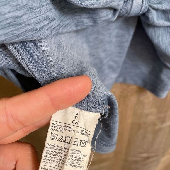 Old Navy Active Blue marled Breath On Knotted Back Tank Top, Small - Picture 6 of 6